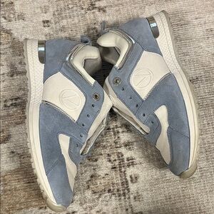 VALENTINO SIZE 6.5